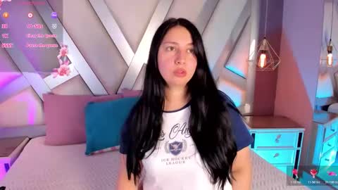 Snapshot of ashleey_bell_ chatting on 05/05/26, 12:13 Ashley online show from 05/05/26, 12:13