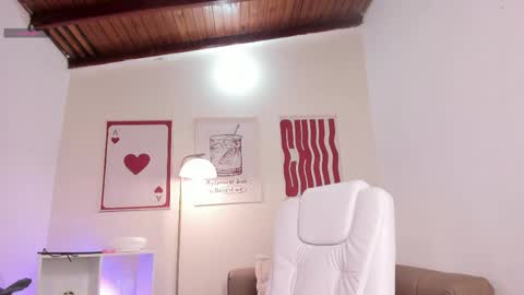   online show from 04/22/26, 12:18