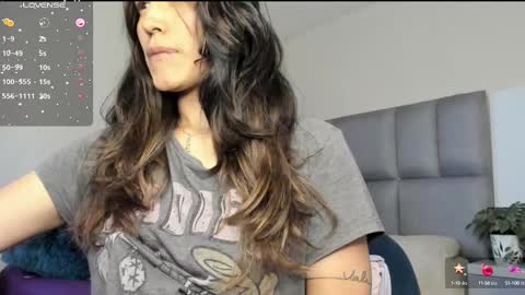 Carolina  online show from 02/28/25, 11:01