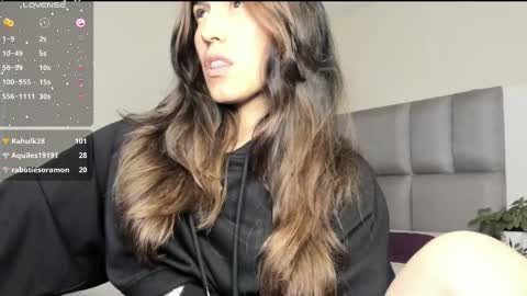 Carolina  online show from 03/11/25, 02:10