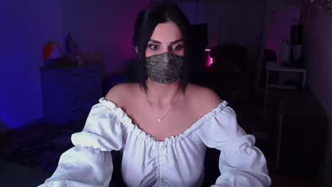   Yasmina   online show from 12/04/24, 06:55