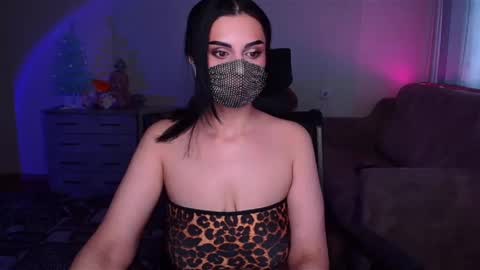   Yasmina   online show from 01/03/25, 03:27