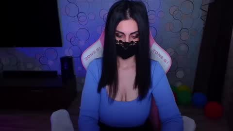   Yasmina   online show from 04/05/26, 04:53