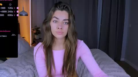 Snapshot of ashley__jess chatting on 11/02/25, 07:27 Ashley online show from 11/02/25, 07:27