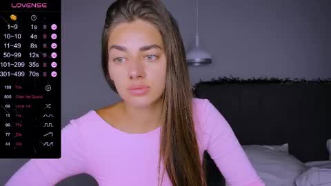 Ashley online show from 04/23/26, 04:09