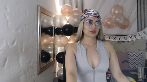 ashley__tylor online show from 04/24/26, 03:20