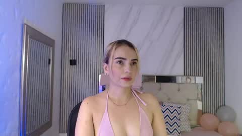 Snapshot of ashley__tylor chatting on 05/18/26, 04:13 ashley__tylor online show from 05/18/26, 04:13