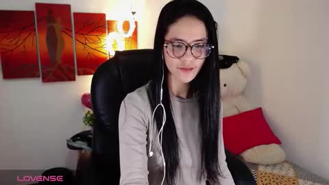 ashley_amoret94 online show from 10/05/25, 01:53