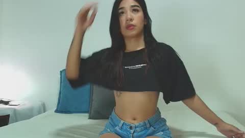 Ashley Blazze  online show from 06/26/26, 11:36