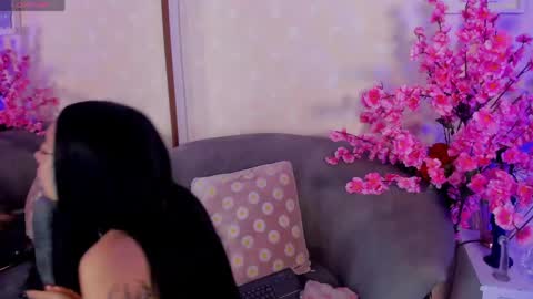 ashley_blum_ online show from 04/21/26, 12:00