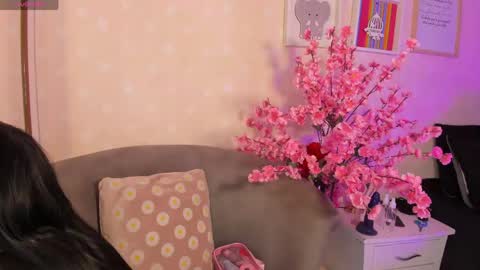 ashley_blum_ online show from 04/23/26, 11:42