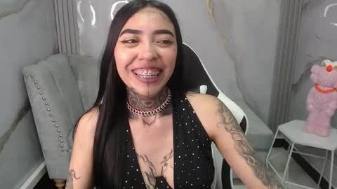 Snapshot of ashley_blum_v chatting on 10/22/25, 08:08 ashley_blum_v online show from 10/22/25, 08:08