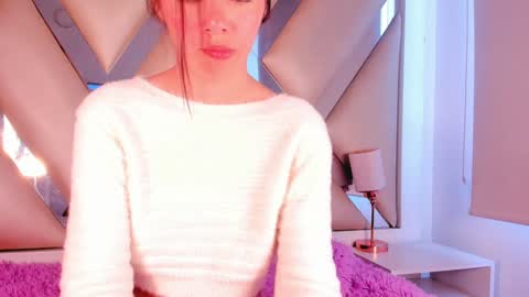 ashley_js online show from 01/13/25, 04:08