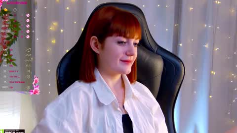 Snapshot of ashley_nicks chatting on 10/18/25, 02:47 Ashley online show from 10/18/25, 02:47