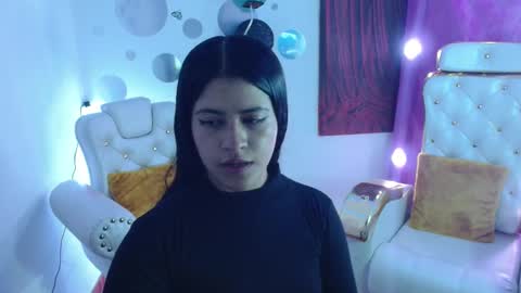 Ashley Stone online show from 11/06/25, 12:11