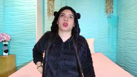 Snapshot of ashley_winterss chatting on 03/26/26, 12:44 ASHLEY online show from 03/26/26, 12:44