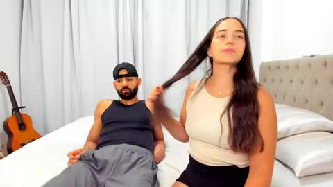 Snapshot of ashleyandzamir chatting on 02/14/26, 04:15 Ashley Zamir online show from 02/14/26, 04:15