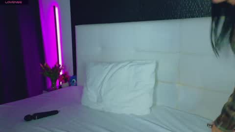 AshleyEtthen online show from 04/16/26, 05:25