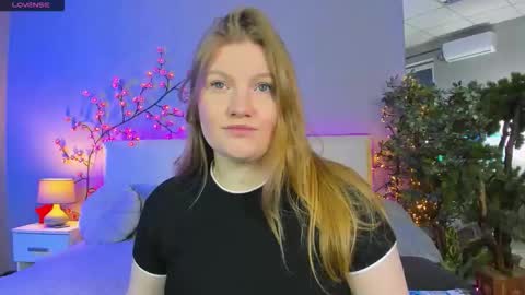 AshleyJonse online show from 05/18/26, 05:02