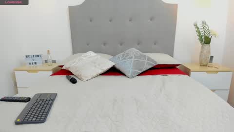 Ashley knight online show from 12/03/24, 06:17