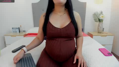 Ashley knight online show from 12/11/24, 03:58