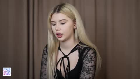 AshleyNiko online show from 11/11/25, 04:29