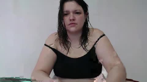 Snapshot of ashleyrosee_ chatting on 02/19/25, 04:55 Anite online show from 02/19/25, 04:55