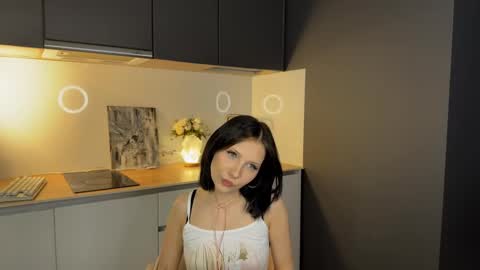 Snapshot of ashleyrossmith chatting on 11/03/25, 09:27 Ashley online show from 11/03/25, 09:27