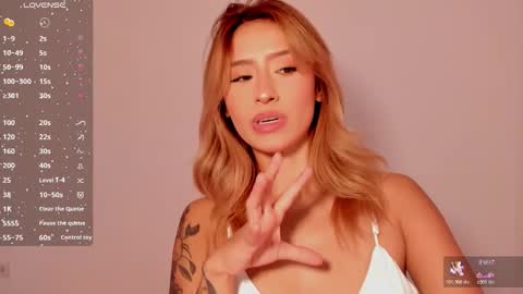 dahiana online show from 11/25/25, 05:57