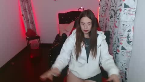 ASHLEY online show from 03/09/25, 05:00