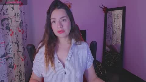 ASHLEY online show from 11/12/25, 02:17