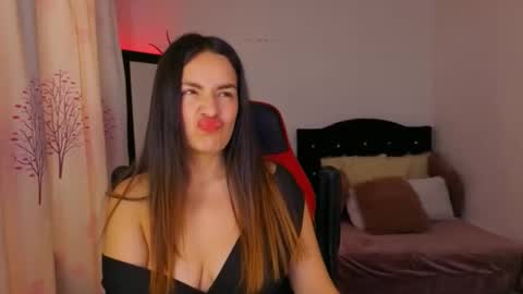 ASHLEY online show from 02/04/26, 04:35