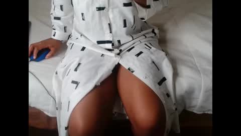 ashleyt255 online show from 10/07/25, 07:38