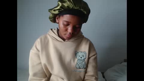 ashleyt255 online show from 10/08/25, 07:06