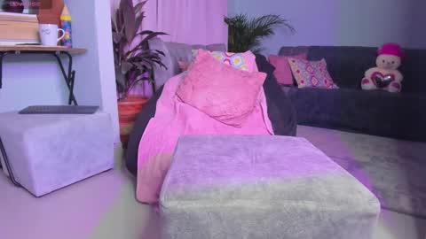 ASHLEY online show from 02/15/26, 07:51