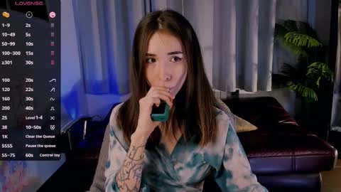 Ashley online show from 11/23/25, 01:22