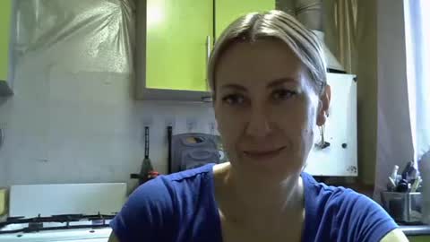 Snapshot of ashleyxhoney chatting on 09/27/25, 06:18 AshleyXHoney online show from 09/27/25, 06:18