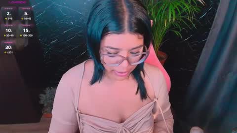 Snapshot of ashleyy18__ chatting on 02/14/26, 02:19 Ashleyy18 online show from 02/14/26, 02:19