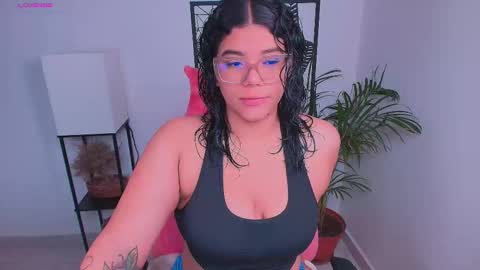 Ashleyy18   online show from 03/31/26, 10:15
