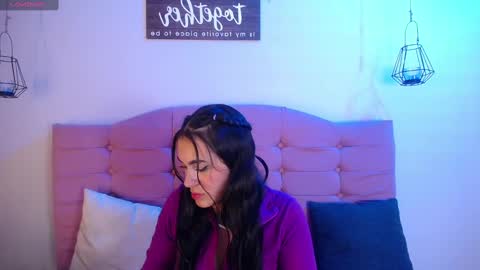 kylie online show from 03/07/25, 03:29