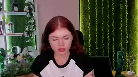Snapshot of ashli_bright chatting on 08/05/26, 07:06 Ashli online show from 08/05/26, 07:06