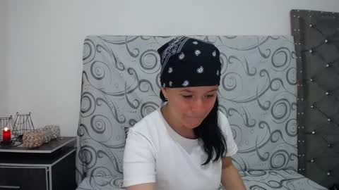 Snapshot of ashly_93 chatting on 01/24/25, 08:13 engel online show from 01/24/25, 08:13