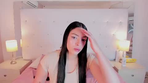 Snapshot of ashly_bloom chatting on 07/03/26, 07:42 Ashly online show from 07/03/26, 07:42