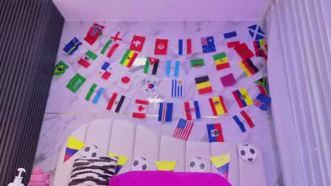 Ashly online show from 07/16/26, 12:00