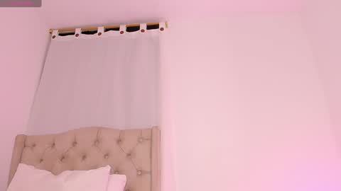 Snapshot of ashly_z chatting on 01/22/25, 11:10 Ashly online show from 01/22/25, 11:10