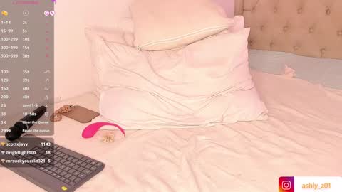 Snapshot of ashly_z chatting on 01/27/25, 01:37 Ashly online show from 01/27/25, 01:37