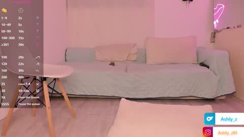 Snapshot of ashly_z chatting on 12/05/25, 01:03 Ashly online show from 12/05/25, 01:03