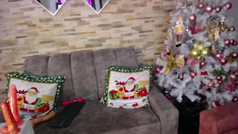 Snapshot of ashlye_hill chatting on 12/27/24, 05:52 Ashlye online show from 12/27/24, 05:52