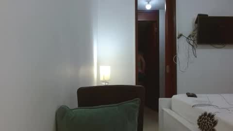 Snapshot of ashlymoon chatting on 10/23/25, 01:05 AshlyMoon online show from 10/23/25, 01:05