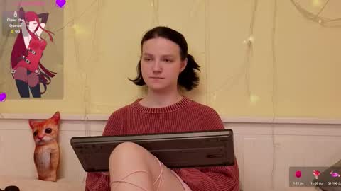 Kristine online show from 12/05/25, 07:17